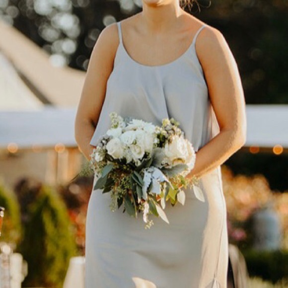 WAYF The Carolina Popover Gown in Platinum Shimmer - Picture 4 of 5